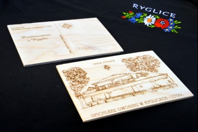 Kartka pocztowa drewniana